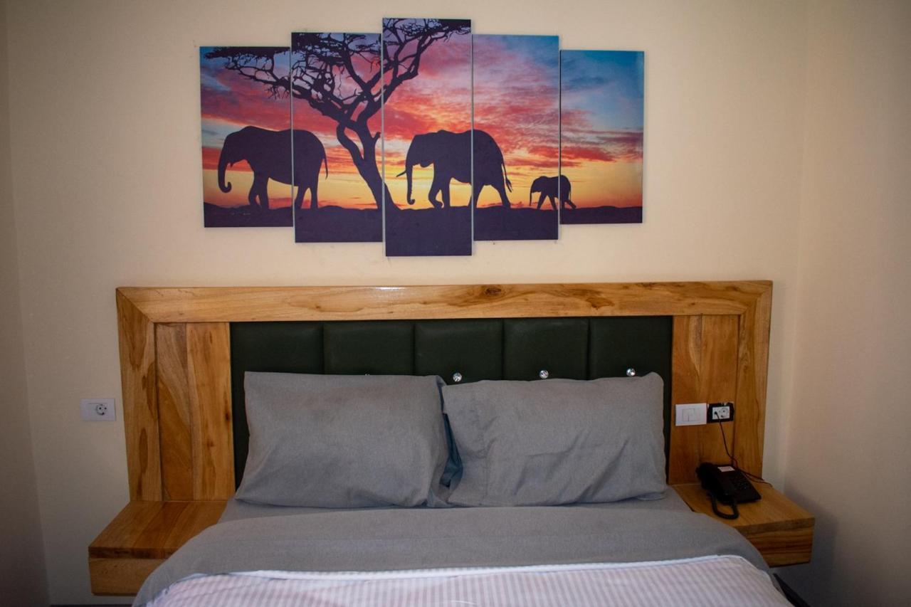 Choice Guest House 2 Addis Ababa Eksteriør billede
